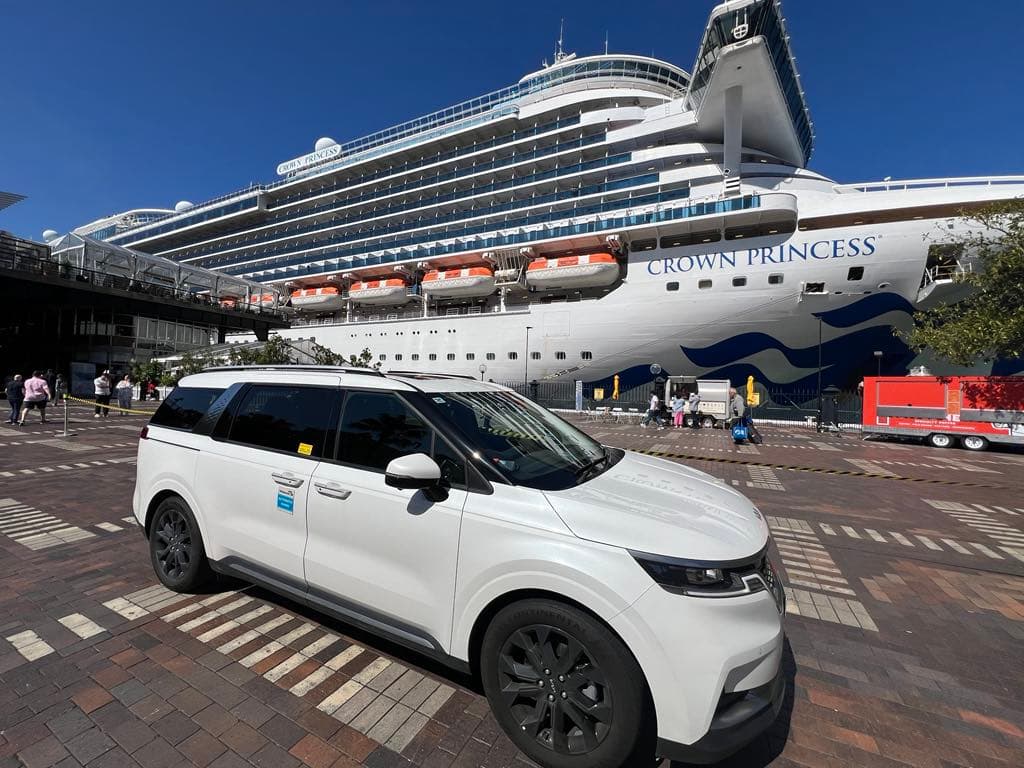 Crown Princess cruise ship transfer in Sydney